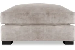 Givenchie Poefen^Hocker Frederique