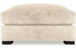 Givenchie Poefen^Hocker Frederique