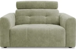 Italian Comfort Style Loveseat Bellissimo
