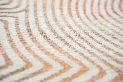 Louis de Poortere Vloerkleed Indian Sand 9800 Coral |
